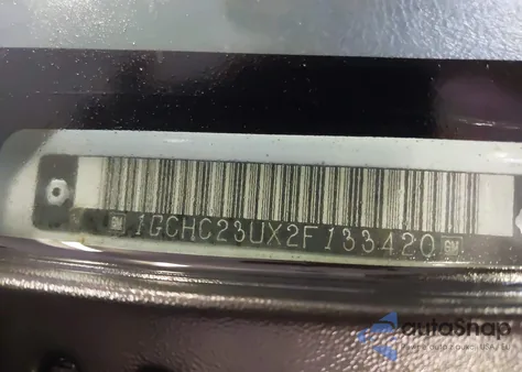 2002 Chevrolet Silverado 2500Hd из США, поврежденный, VIN 1GCHC23UX2F133420